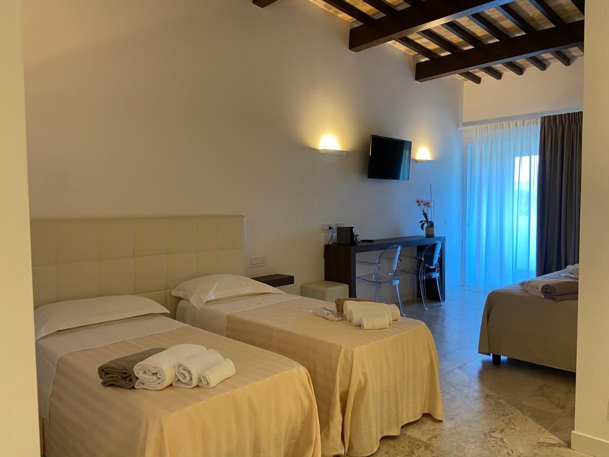 Il Poggio Hotel Ascoli Piceno Ngoại thất bức ảnh